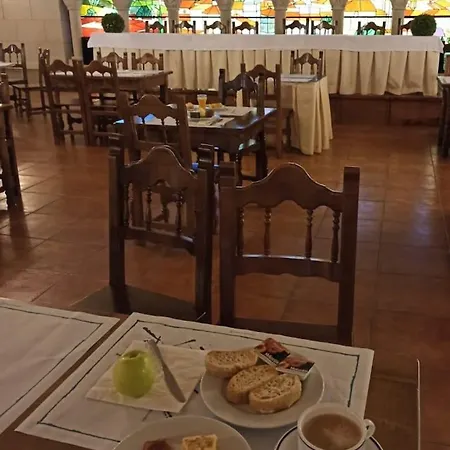 Hotel Santo Domingo De Silos 3*