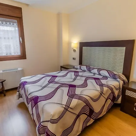 Hotel Santo Domingo De Silos Hotel