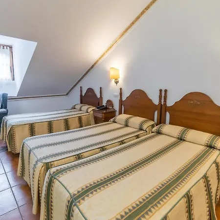 Hotel Santo Domingo De Silos Hotel
