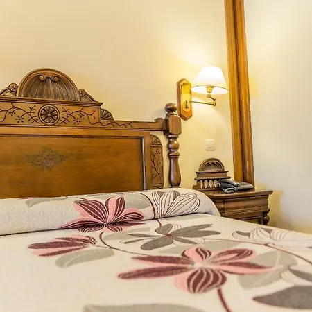 Hotel Santo Domingo De Silos 호텔 산토 도밍고 드 실로스