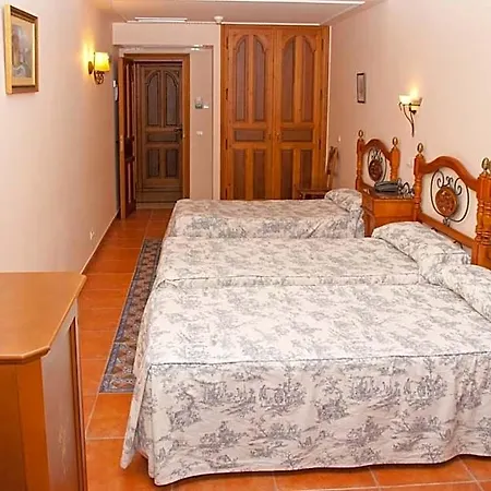 Hotel Santo Domingo De Silos
