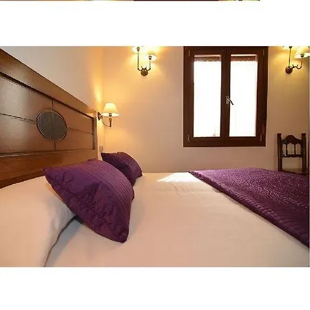 Hotel Santo Domingo De Silos