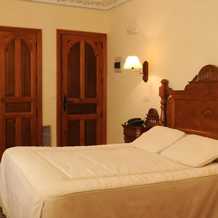 Hotel Santo Domingo De Silos 3*