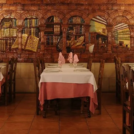 Otel Hotel Santo Domingo De Silos 3*