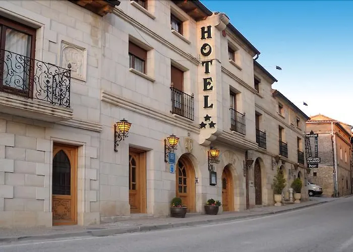Отель Hotel Santo Domingo De Silos