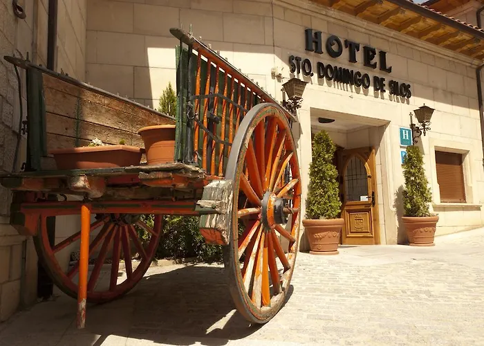 Hotel Santo Domingo De Silos Hotel 3*