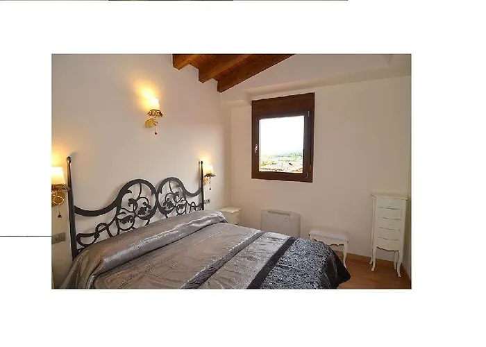 Отель Hotel Santo Domingo De Silos