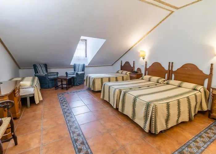 Hotel Santo Domingo De Silos Санто-Доминго-де-Силос
