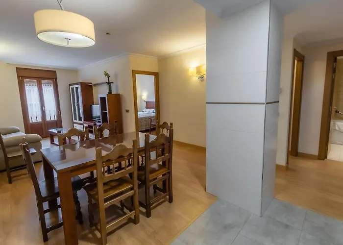 Hotel Santo Domingo De Silos 3* Санто-Доминго-де-Силос