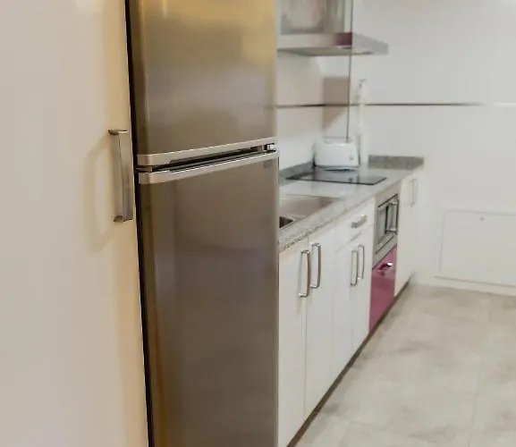 Отель Hotel Santo Domingo De Silos 3*