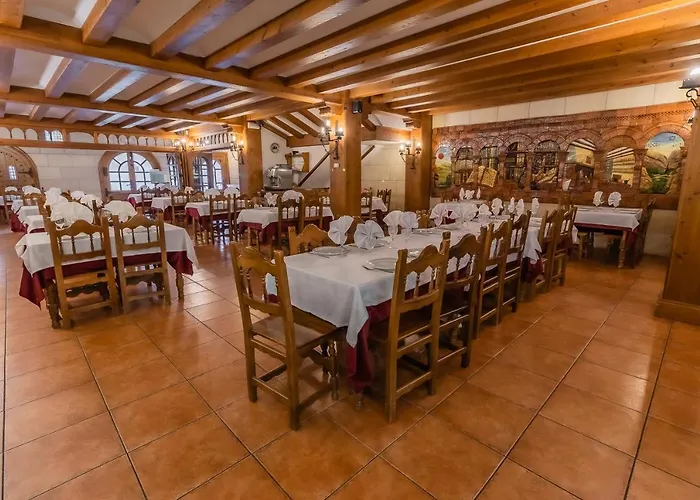 Hotel Santo Domingo De Silos Отель