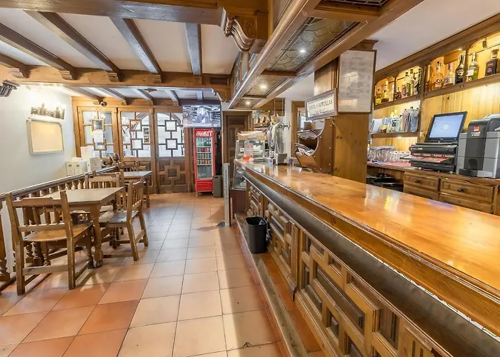 Hotel Santo Domingo De Silos Отель 3*