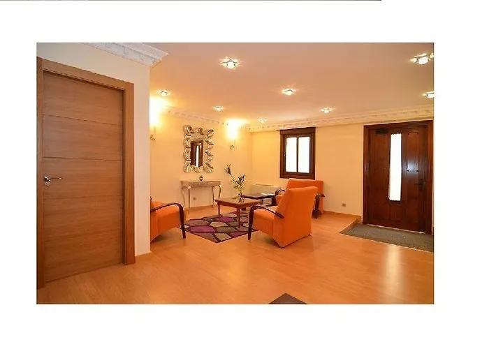 Отель Hotel Santo Domingo De Silos Санто-Доминго-де-Силос