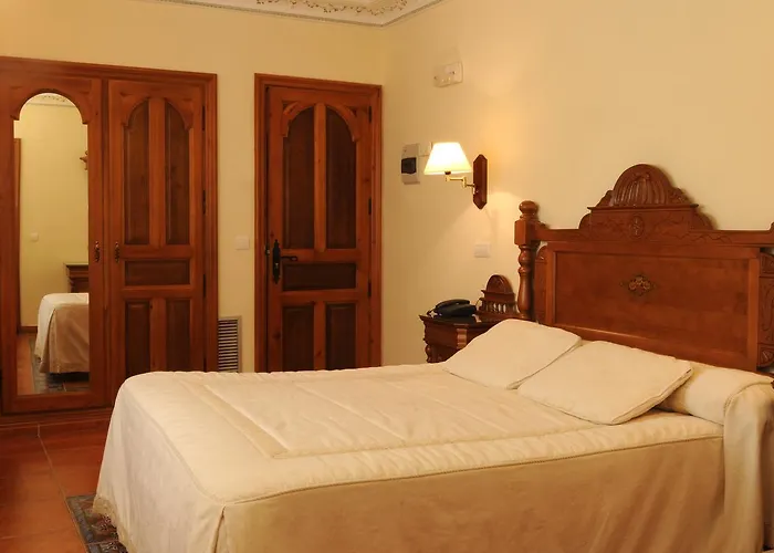 Hotel Santo Domingo De Silos 3*